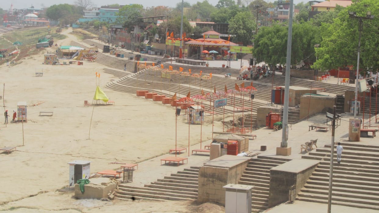 Varanasi Weather Forecast Update Today Temperature increases and heat wave alert