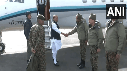 Defense Minister Rajnath Singh reached Ladakh and  talk to soldiers in Siachen