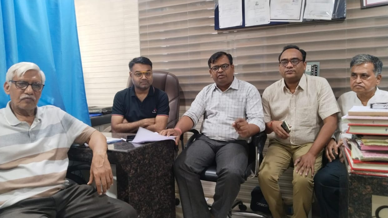 Sirohi News: Biowaste not collected for 21 days, hospital operators will boycott voting