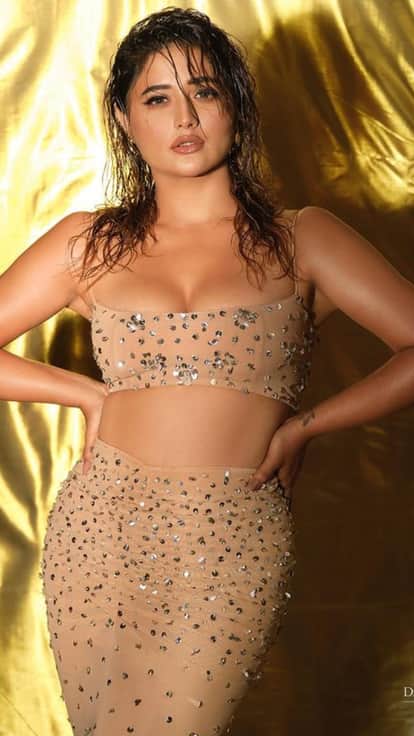 रश्मि देसाई