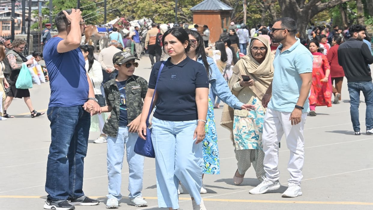 Himachal Tourism Highest number of tourists arrived so far in the summer season In Shimla