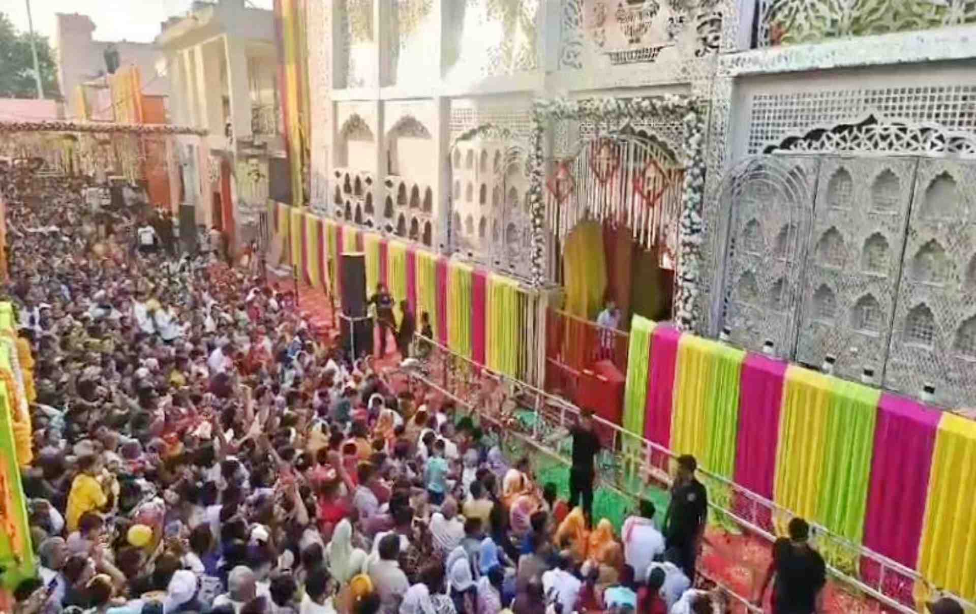 बाला जी मंदिर में उमड़ा भक्तों का सैलाब।