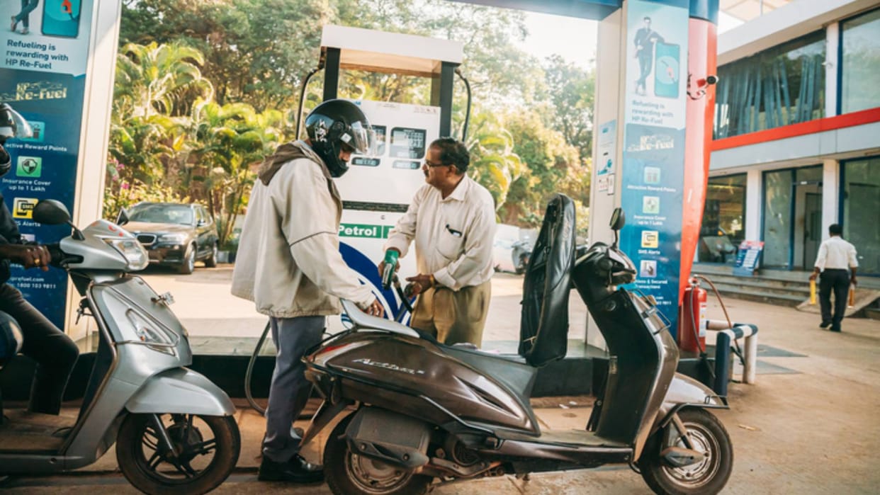 Do bikes or car spend more fuel in summer season