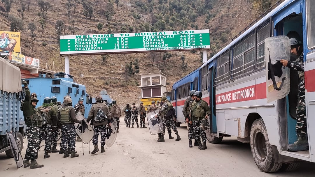 Poonch Terror Attack: After attacking for the first time, terrorists were forced to run away to save their liv