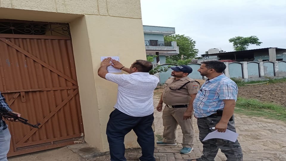 Baba Tarsem Singh Murder Case: Uttarakhand Police pasted attachment notice on Sarbjit house in Punjab