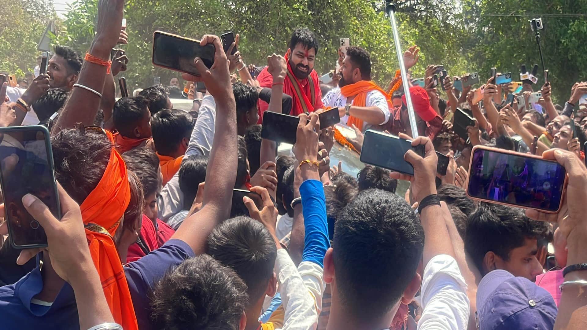 Lok Sabha 2024: Independent candidate Pawan Singh did road show in Karakat Lok Sabha constituency of Rohtas