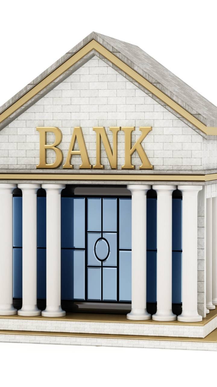 Weak loan growth and margins impact banking sector's income, PAT may fall by two percent