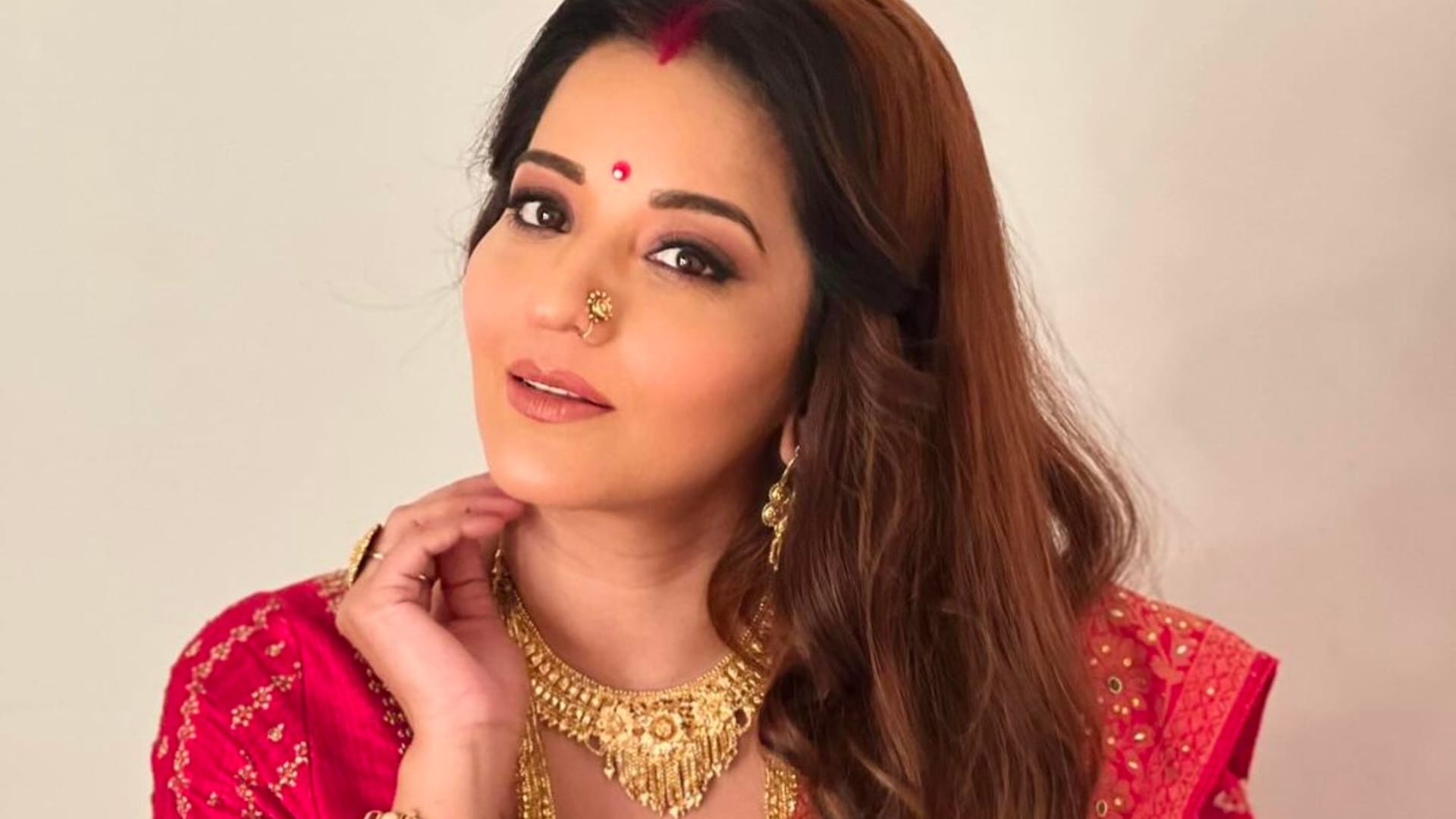 Bigg Boss Stars Who Rose to Fame Shehnaaz Gill Sunny Leone Arshi Khan Monalisa Sidharth Shukla