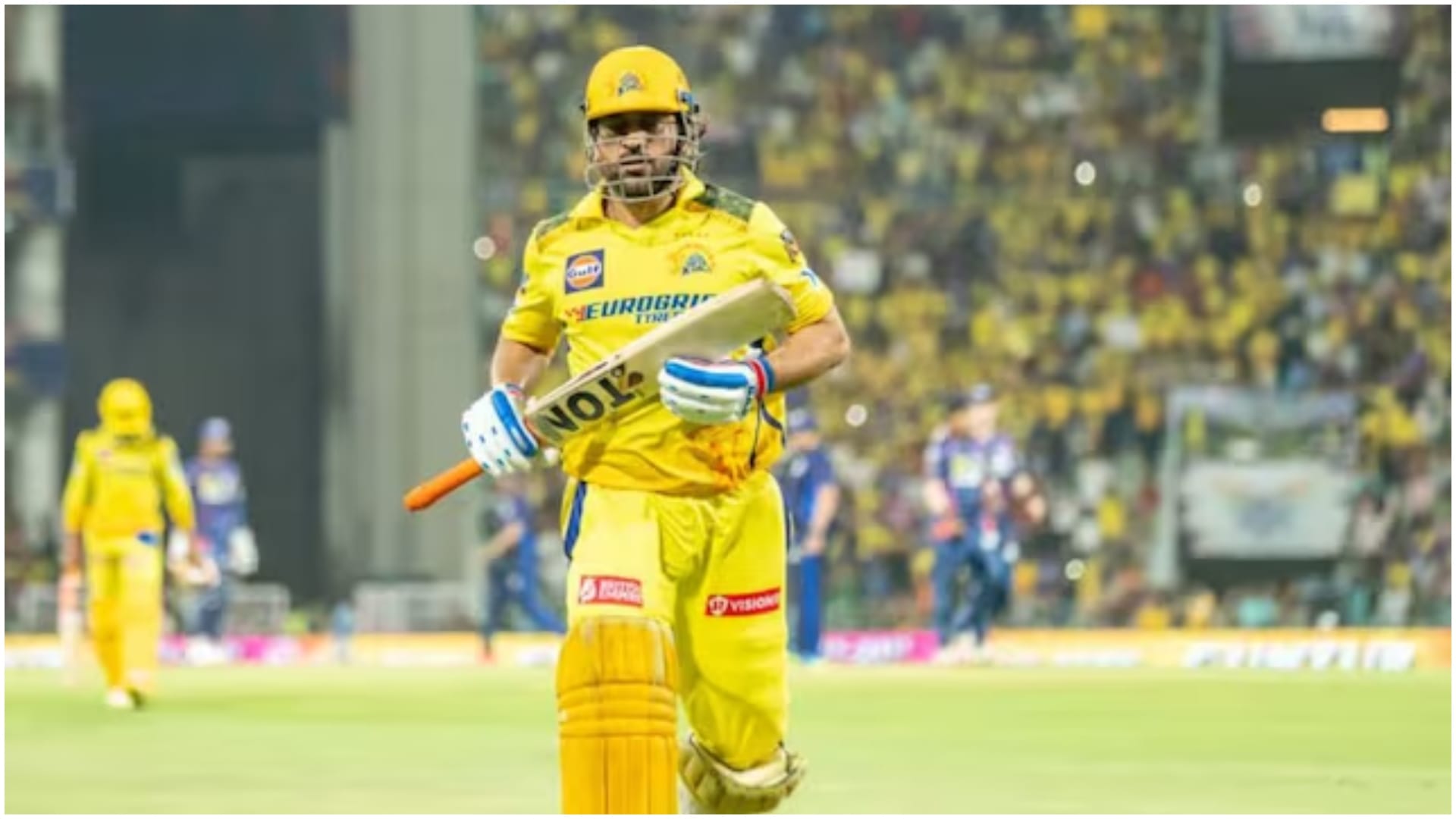 IPL 2024 : Leg injury forced CSK batter MS Dhoni to bat down the order team source revealed amid criticism