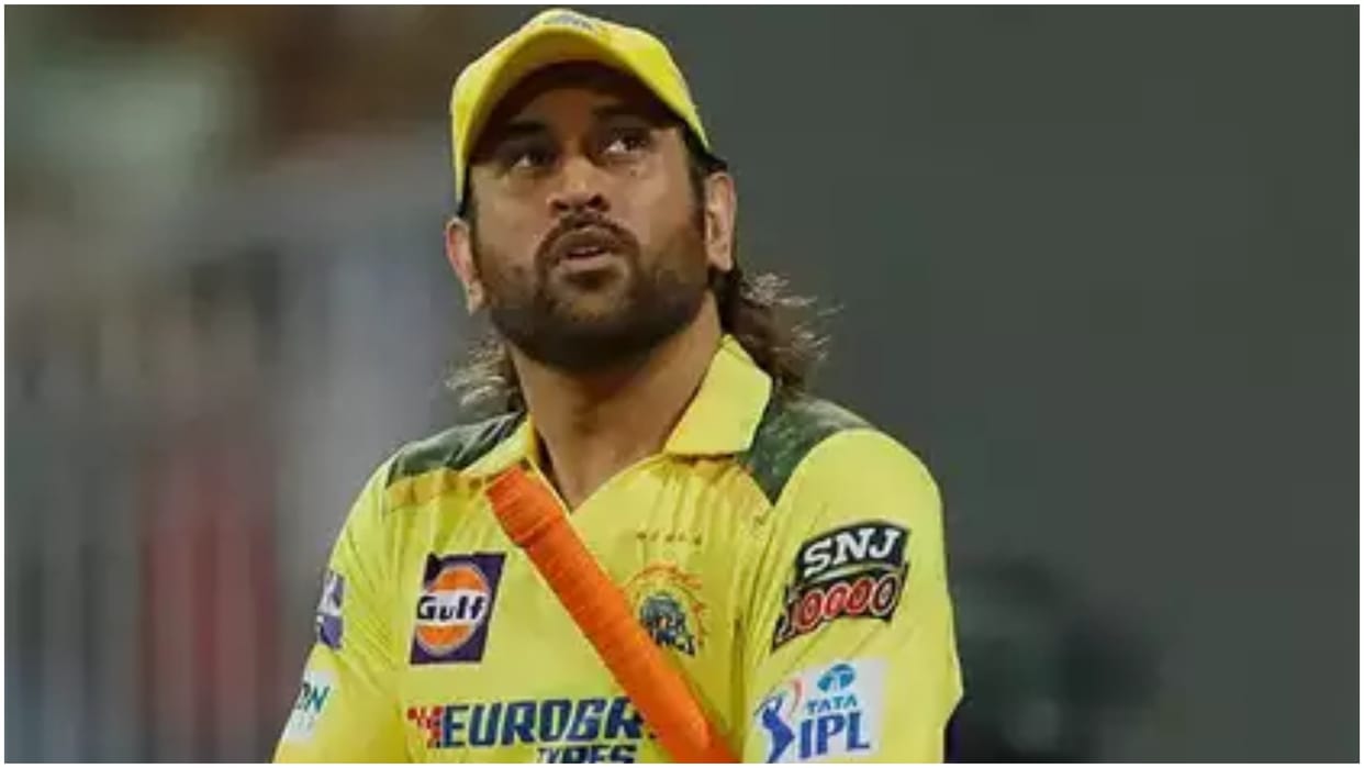 IPL 2024 : Leg injury forced CSK batter MS Dhoni to bat down the order team source revealed amid criticism