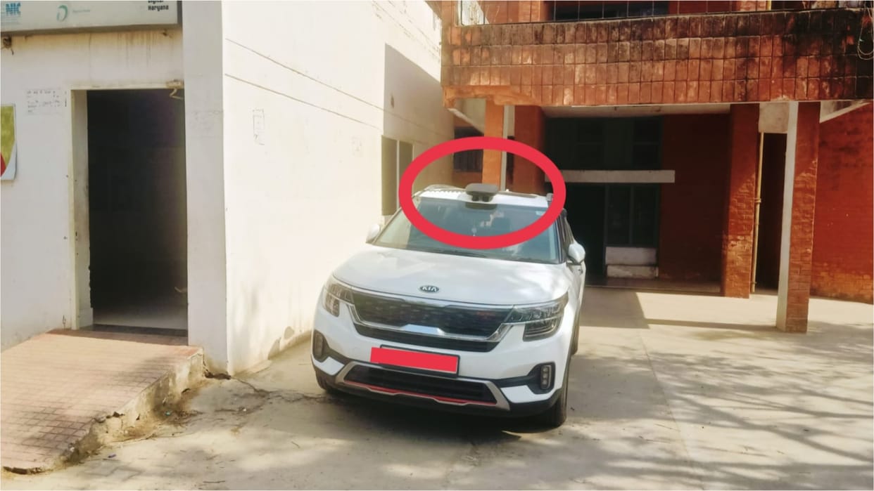 Maintaining authority proved costly, Tehsildar, father put red light on the car, Kaithal police issued challan