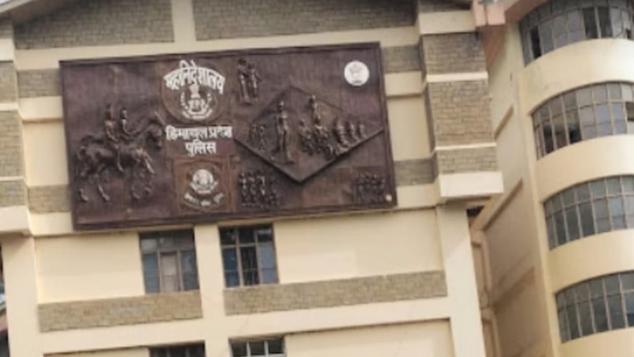 हिमाचल पुलिस महानिदेशालय।