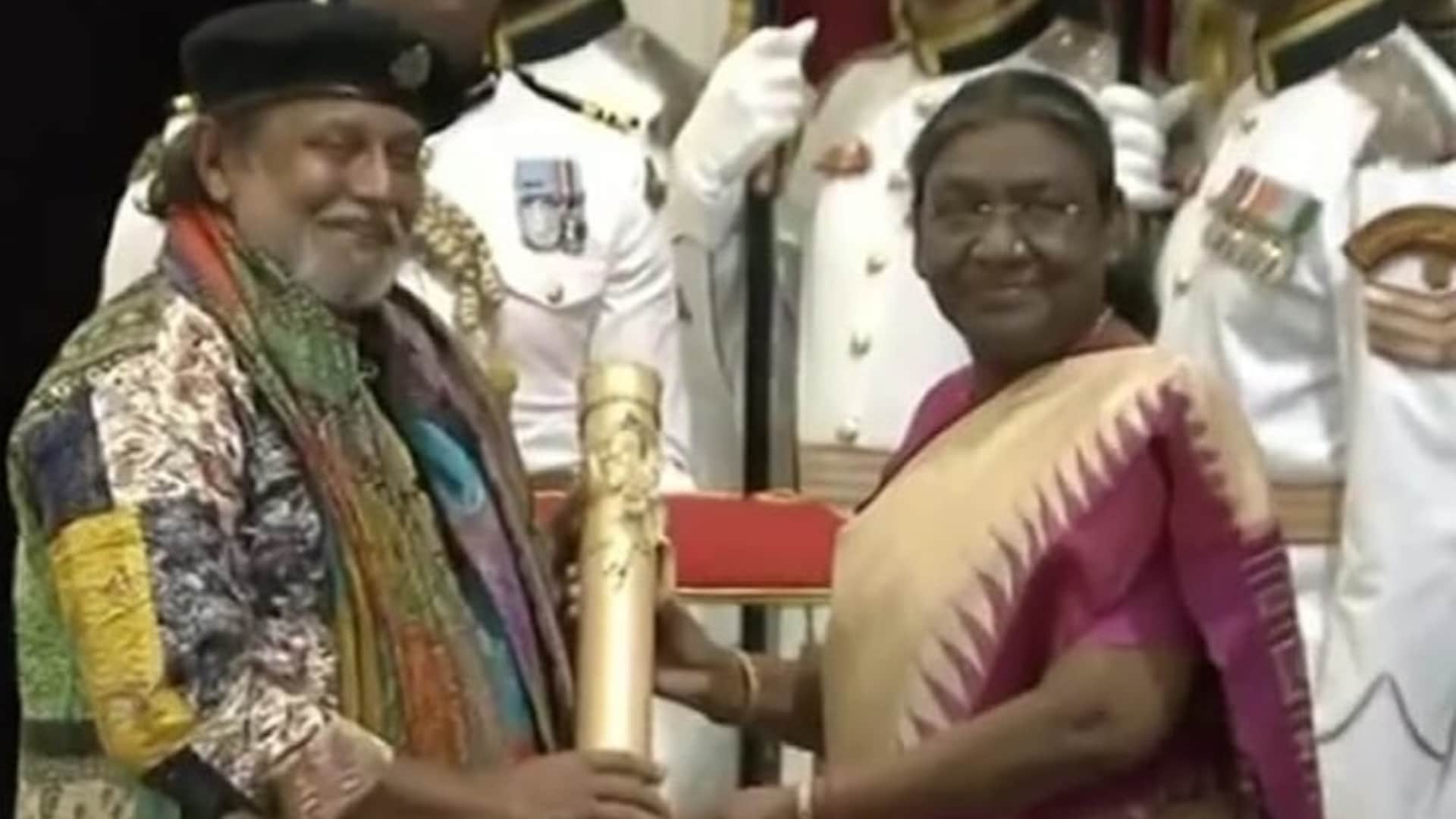 Mahaakshay shared an emotional note For his father Mithun Chakraborty receiving Padma Bhushan deets inside