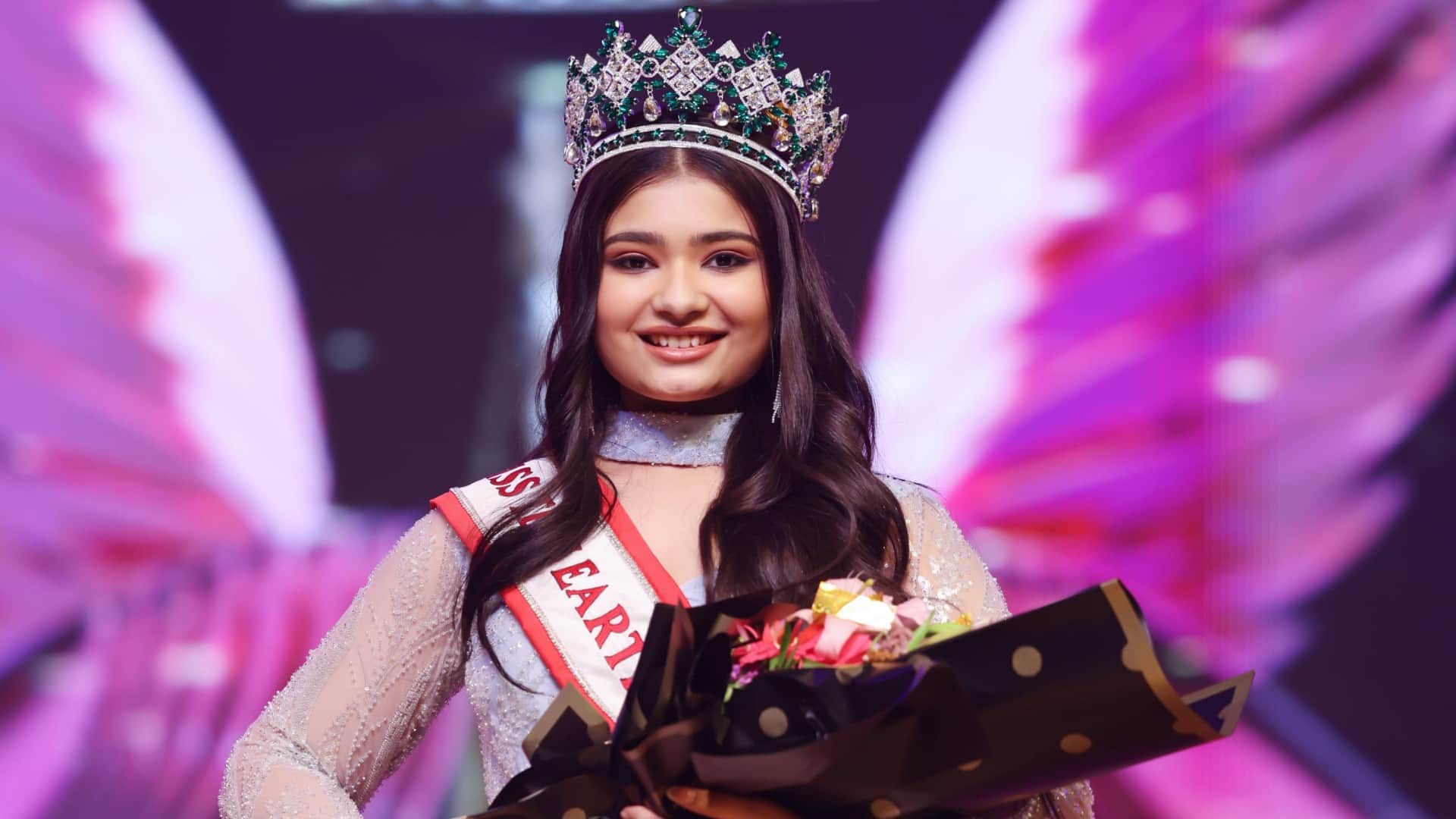Patna News: Tanishka Sharma won title of Miss Teen Earth India, wants to work for environment