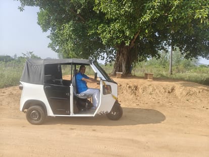 Padma Shri awardee and multi-billionaire Sridhar Vembu purchases electric three-wheeler Know why