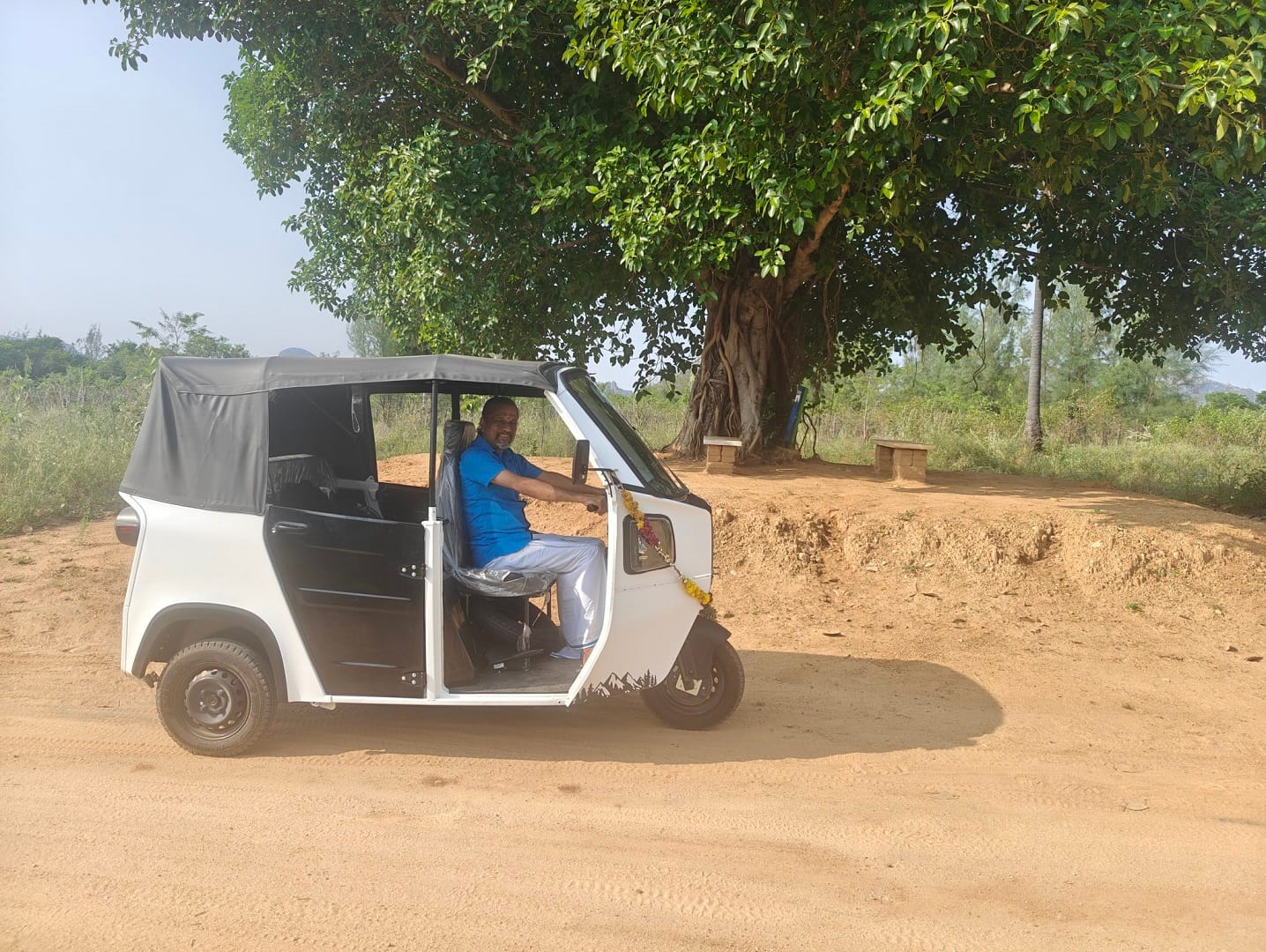 World EV Day 2024 Electric Vehicles Sales in India electric two wheeler electric three wheeler electric car