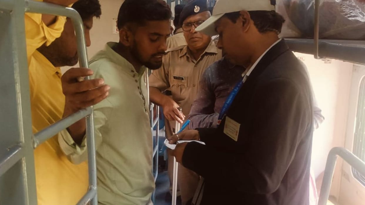 AC two and three coaches were kept as general in train