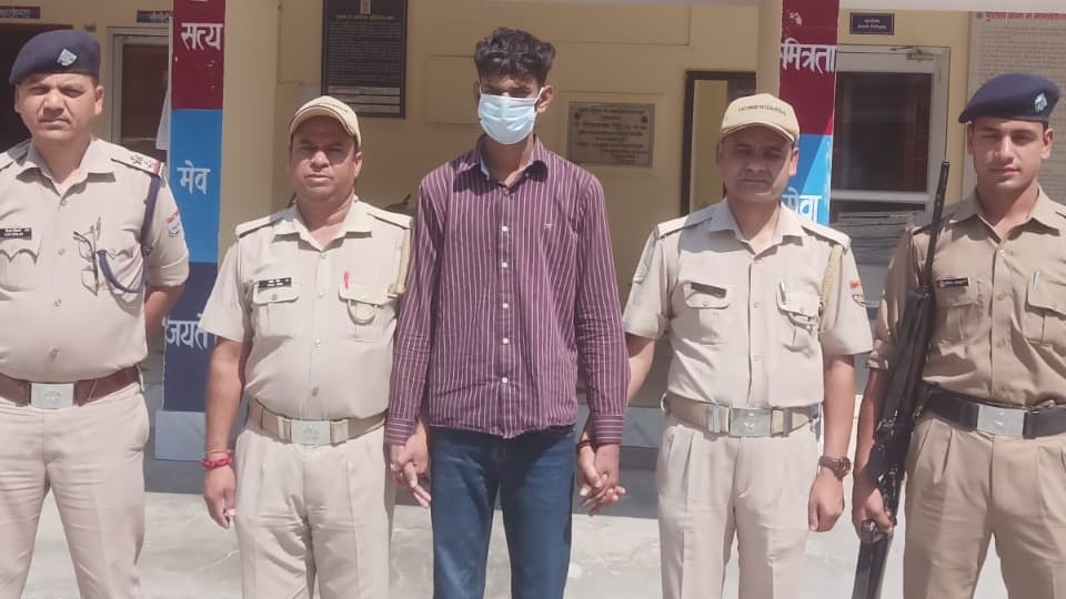 Uttarakhand News One More Boy Arrested with fake documents During SSB recruitment exam in Srinagar