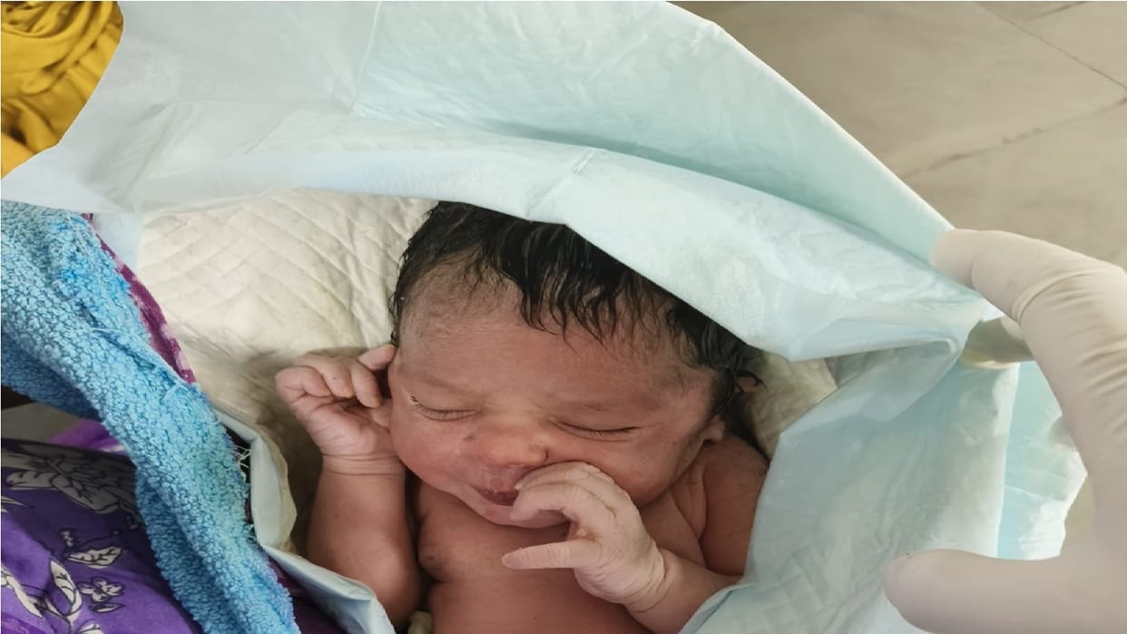 Woman health deteriorated during labor in Ambala, referred to Chandigarh; delivery near Dappar Toll