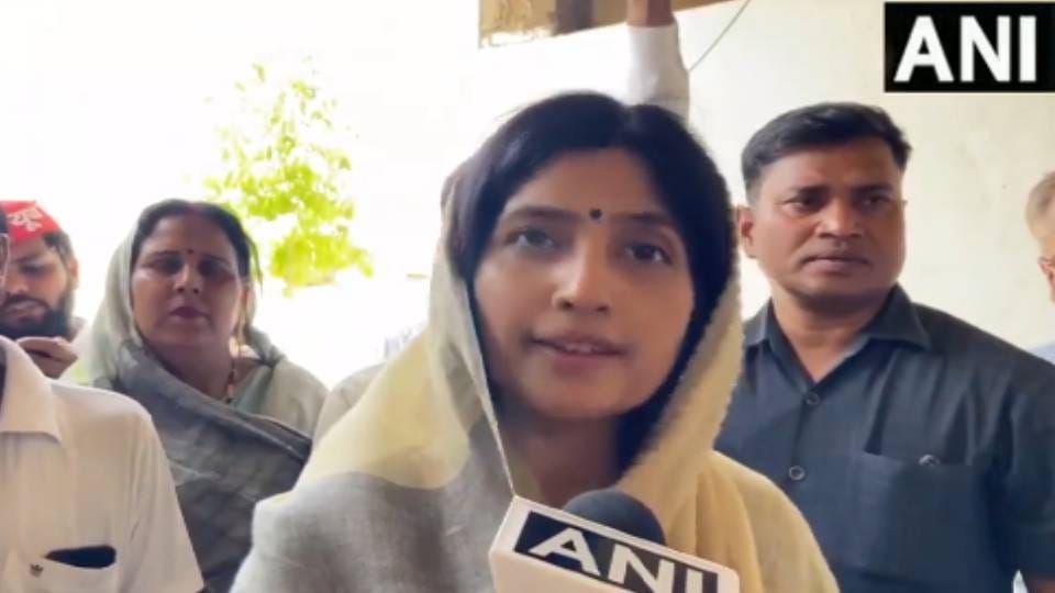 Loksabha Speech Dimple Yadav complained about work of NHI