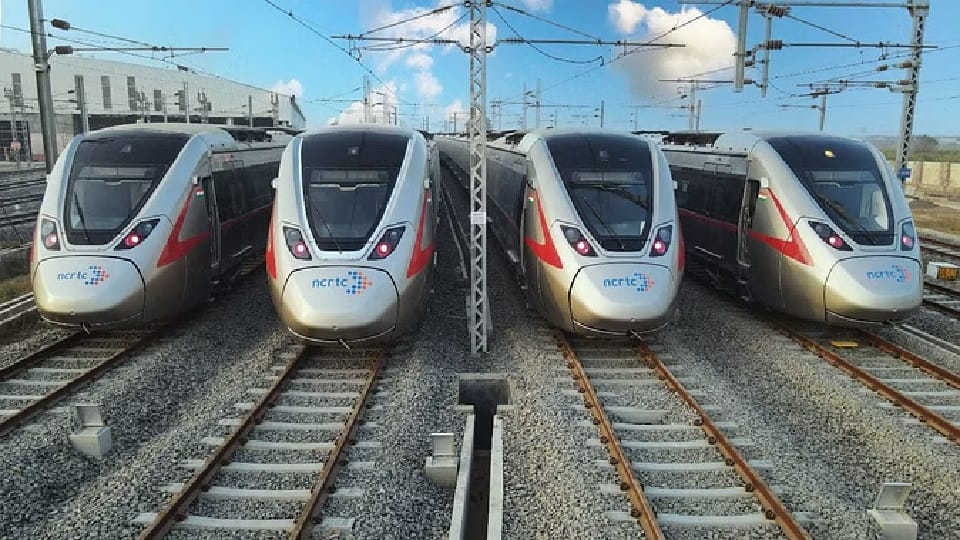 One India One Ticket Book Delhi Metro And Namo Bharat QR Tickets On Single Platform Know Details