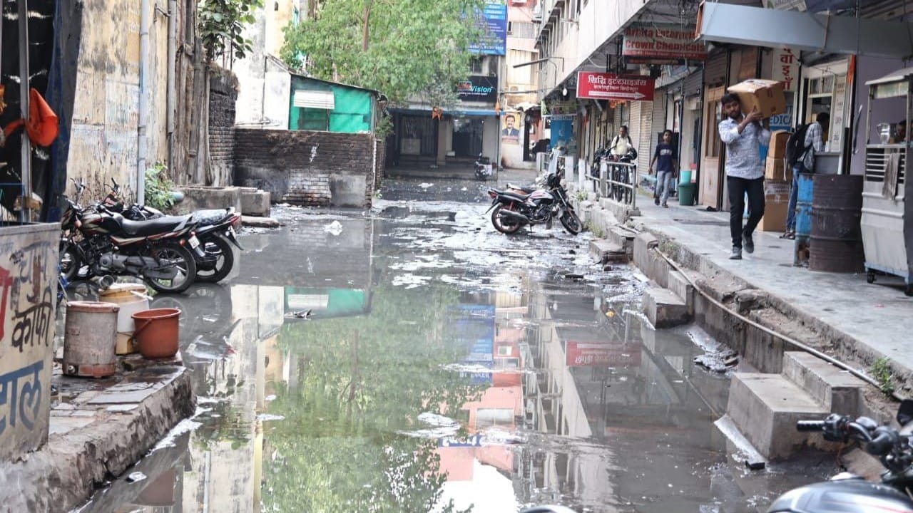 cleanest city indore reality dawa bazar and colony effected by sewage