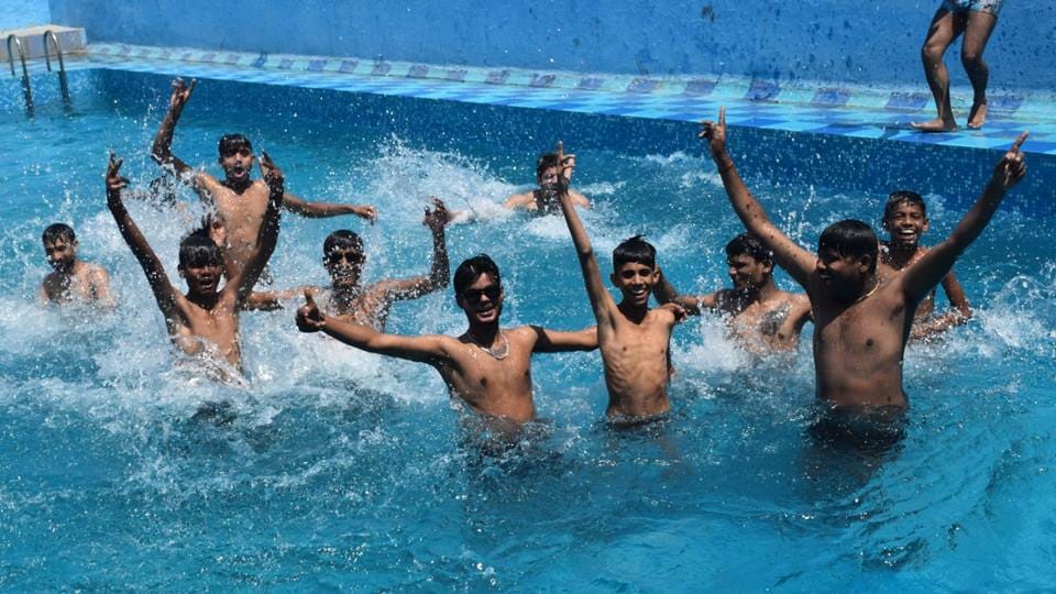 Weather Update: Temperature of Moradabad reached 40 degrees, Western UP started scorching.. Heat wave started