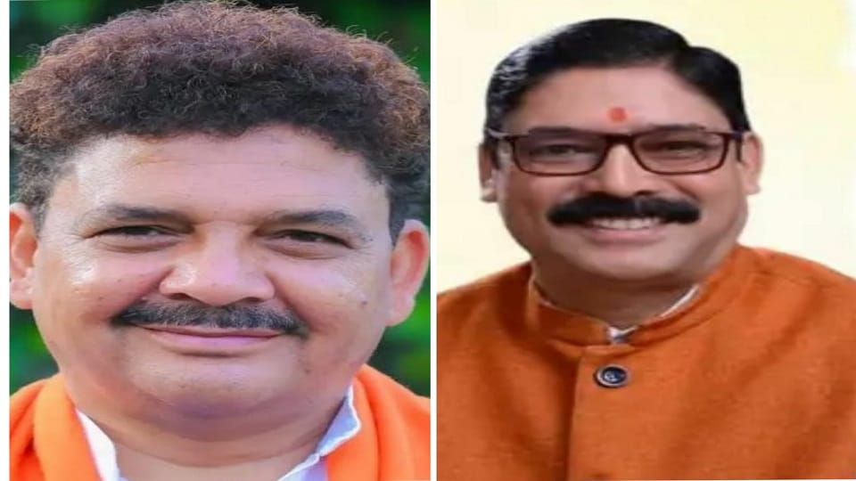 Dispute between MLA Pramod Nainwal and Kailash Pant in almora