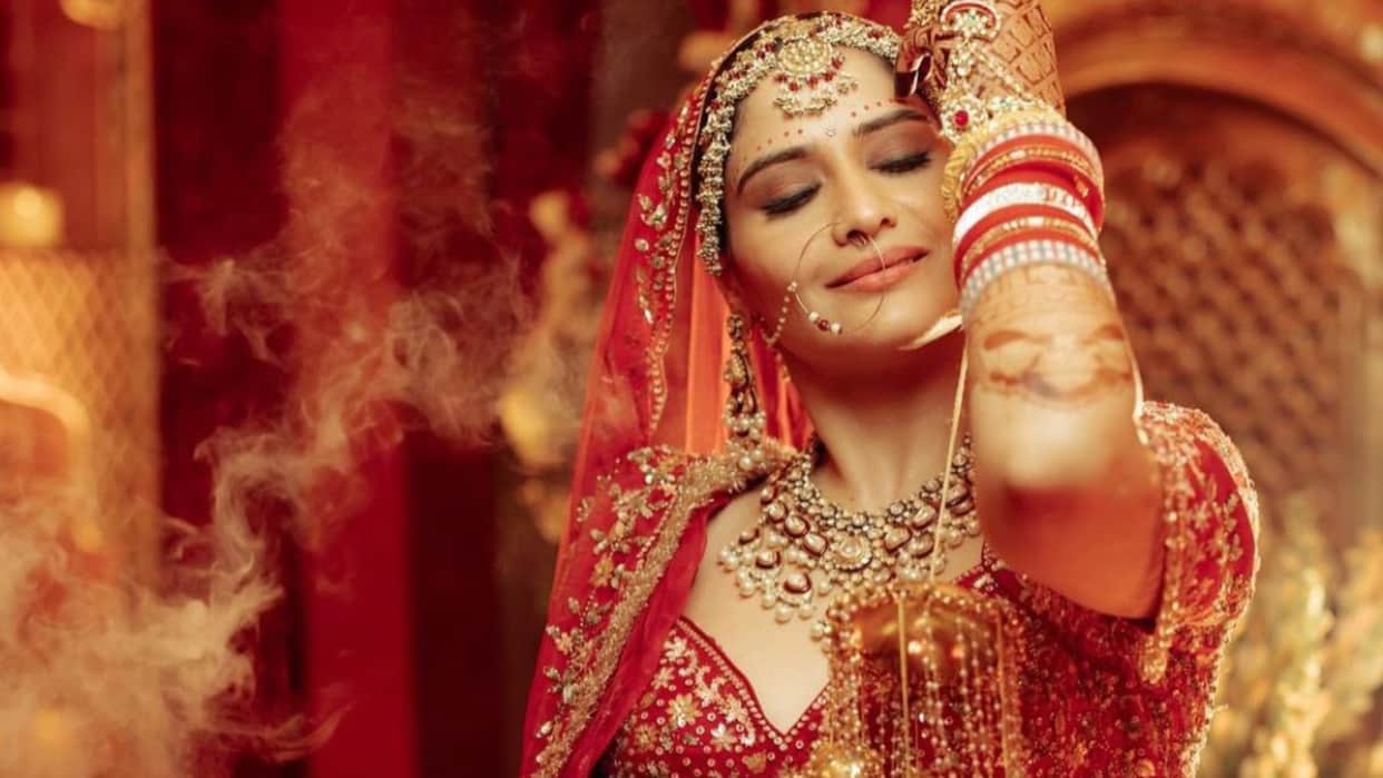 Arti Singh shared her bridal look photos for the first time from her Wedding click here to unseen photos