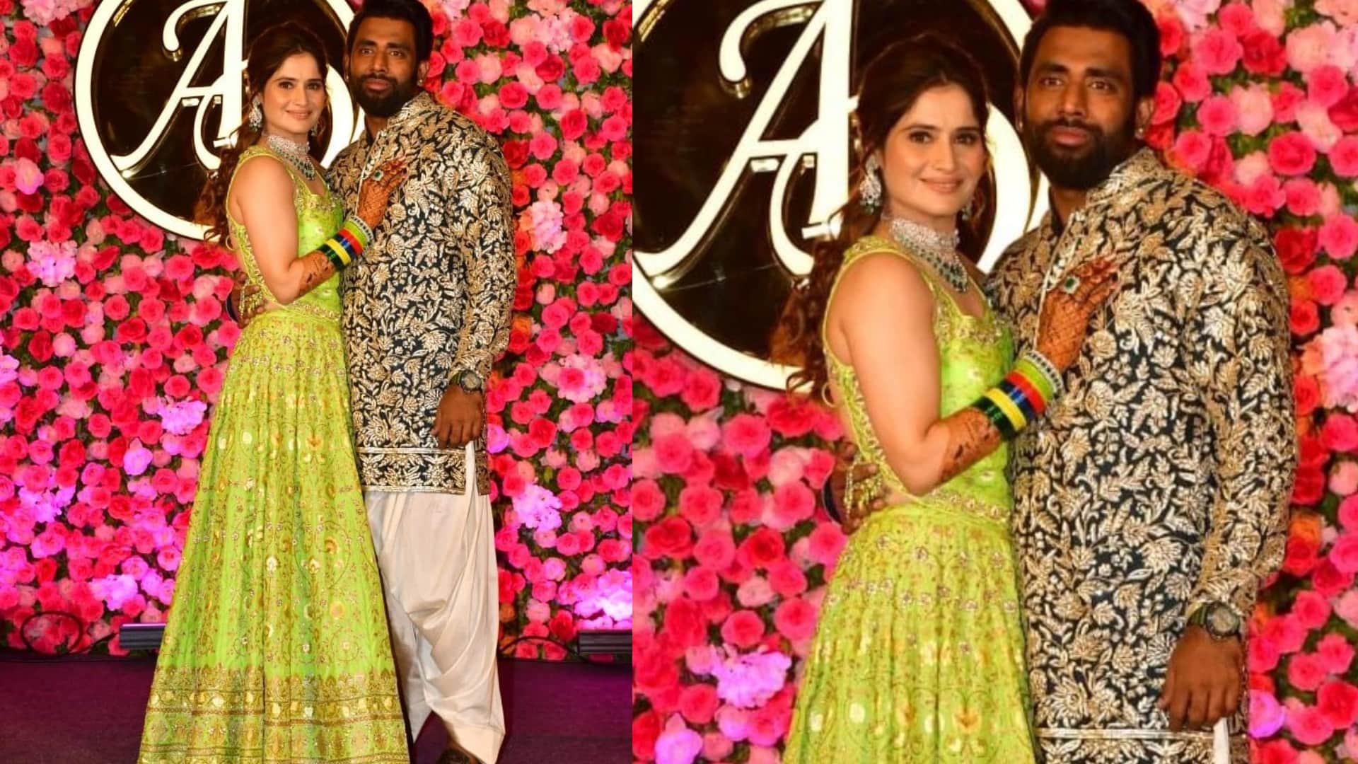 Arti Singh deepak chauhan Wedding latest photos of Arti red lehenga look haldi look mehendi look