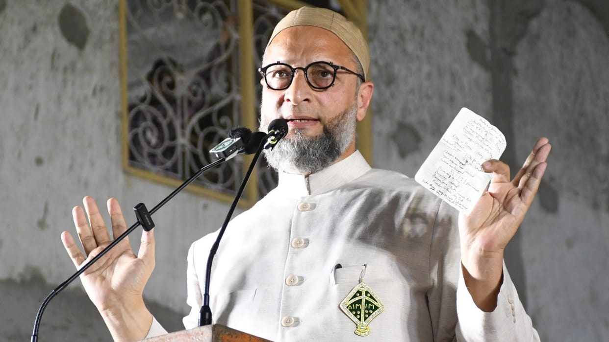 Hindu convention demands Owaisi’s disqualification as MP