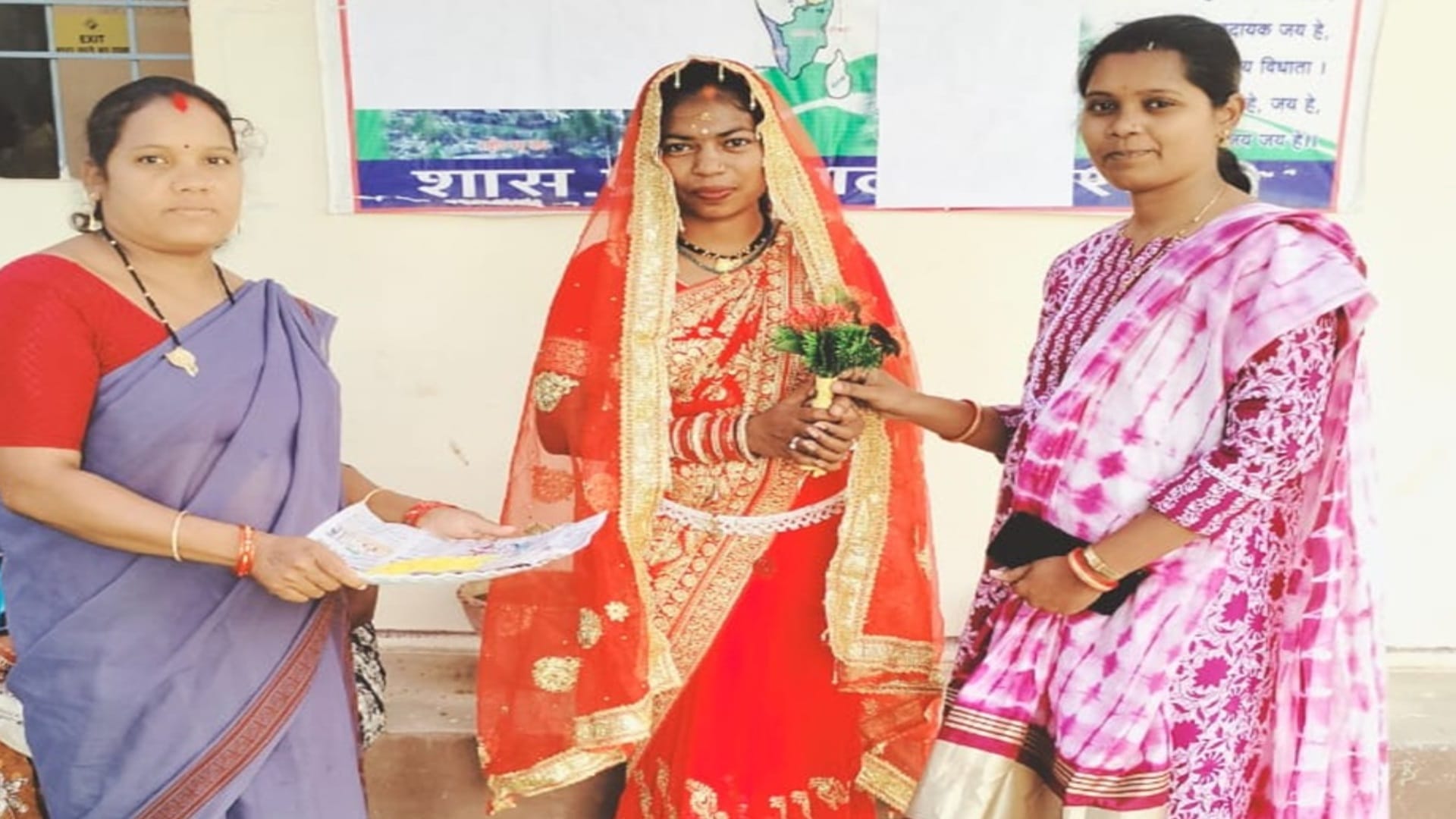 CG loksabha Chunav: Newly married couples are excited about elections, votes were during wedding ceremonies