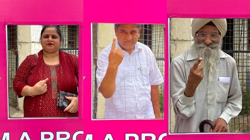 jammu lok sabha election 2024 phase 2 photos of voting in jammu reasi samba rajouri chunav