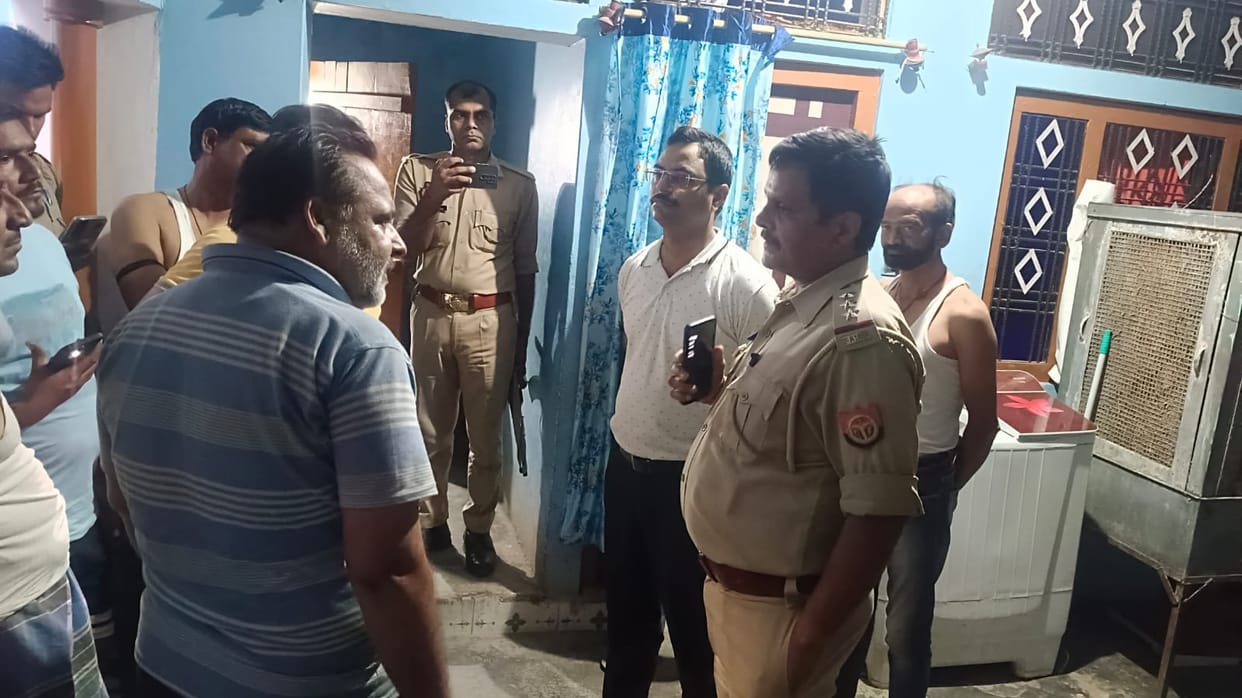 Robbery broke into the house of a saw machine operator, when he protested miscreants shot him, referred to Luc