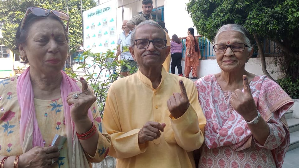 Ghaziabad Lok Sabha Chunav 2024 Phase 2 Photos of voting on Ghaziabad Lok Sabha seat in the second phase