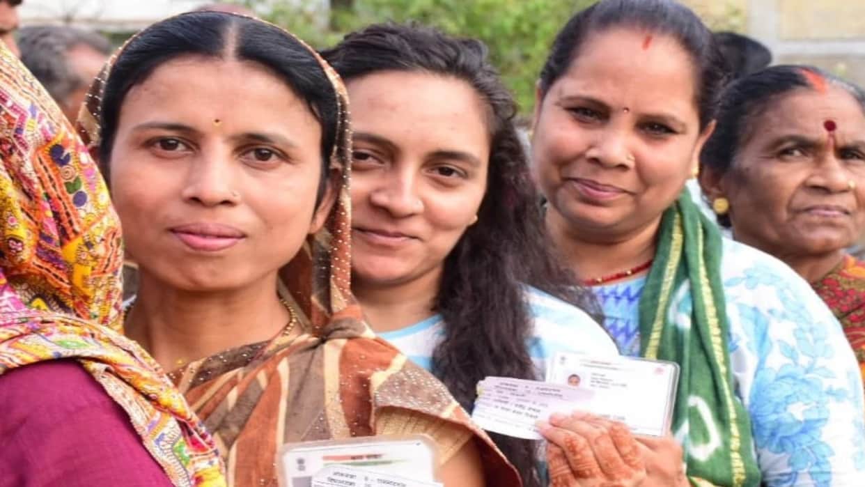 Voters can cast their votes in Zila Parishad and Panchayat Samiti elections by showing 15 documents