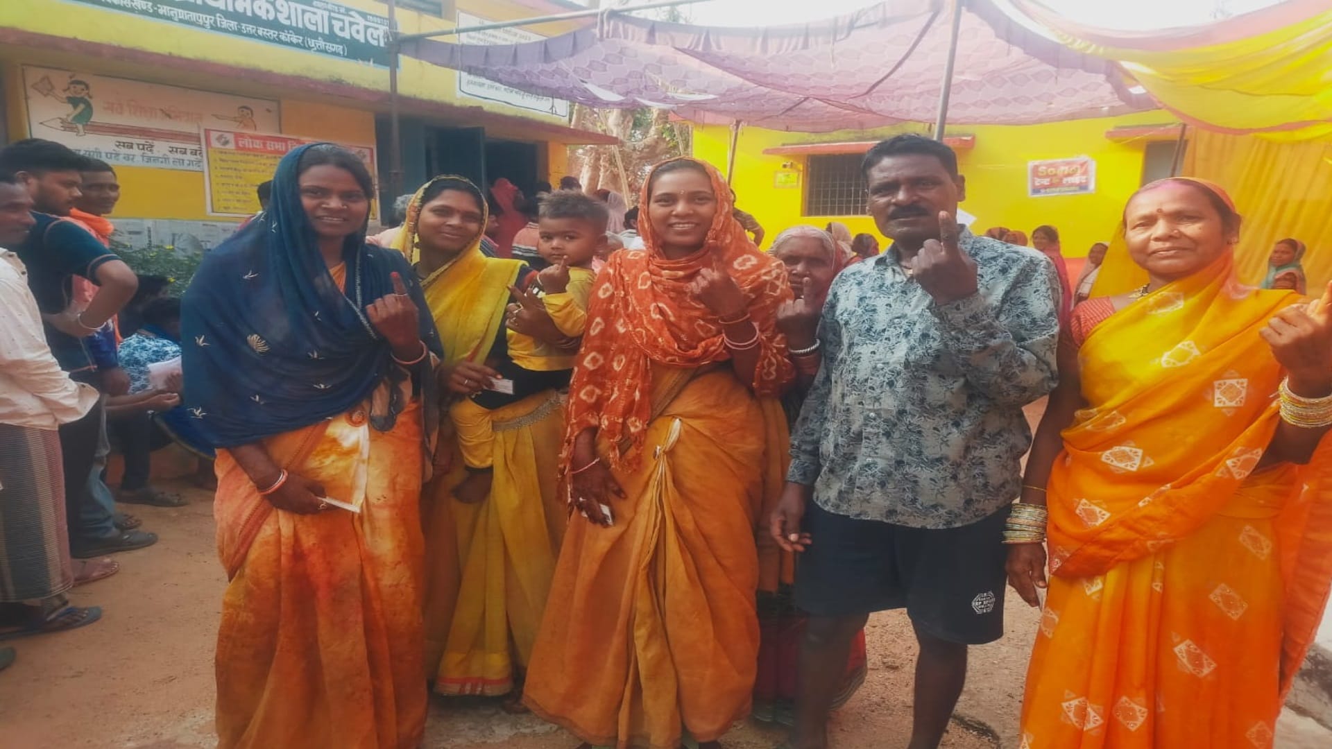 Chhattisgarh Lok Sabha Election 2024 Phase 2 Voting, huge enthusiasm among voters, see photos