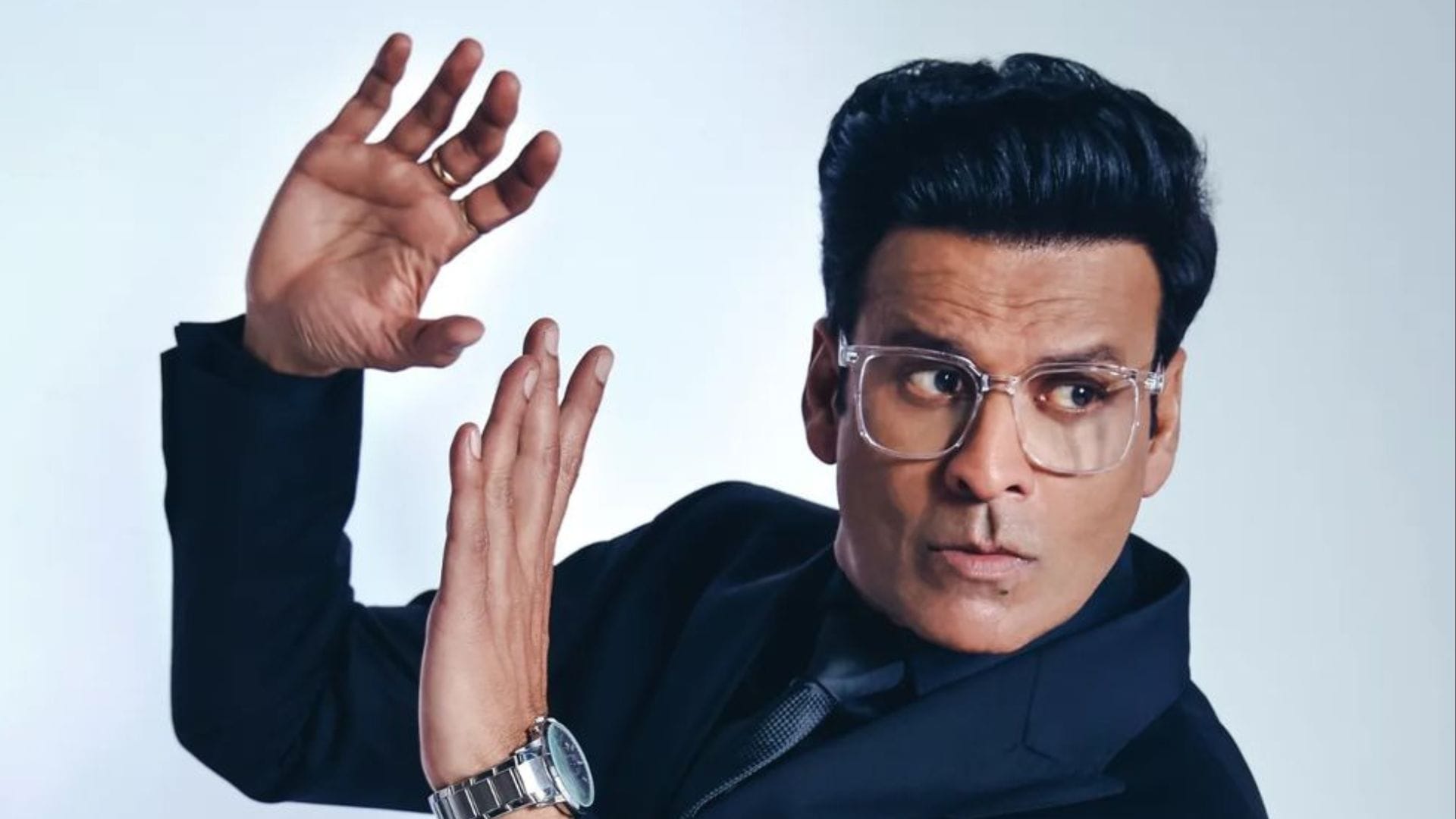 Bhaiyya Ji Actor Manoj Bajpayee remembered Sushant Singh Rajput Said He was Troubled By Blind Articles