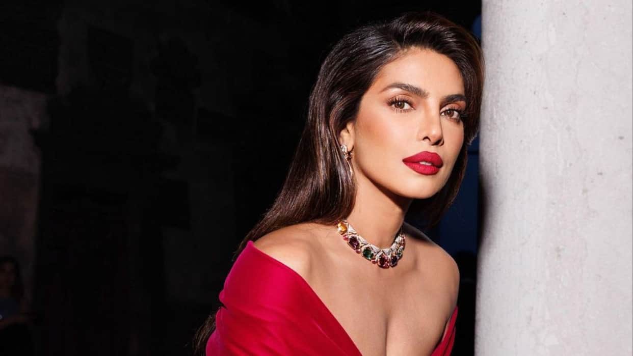 Priyanka Chopra Hinted About Making Comeback In Bollywood Next Year