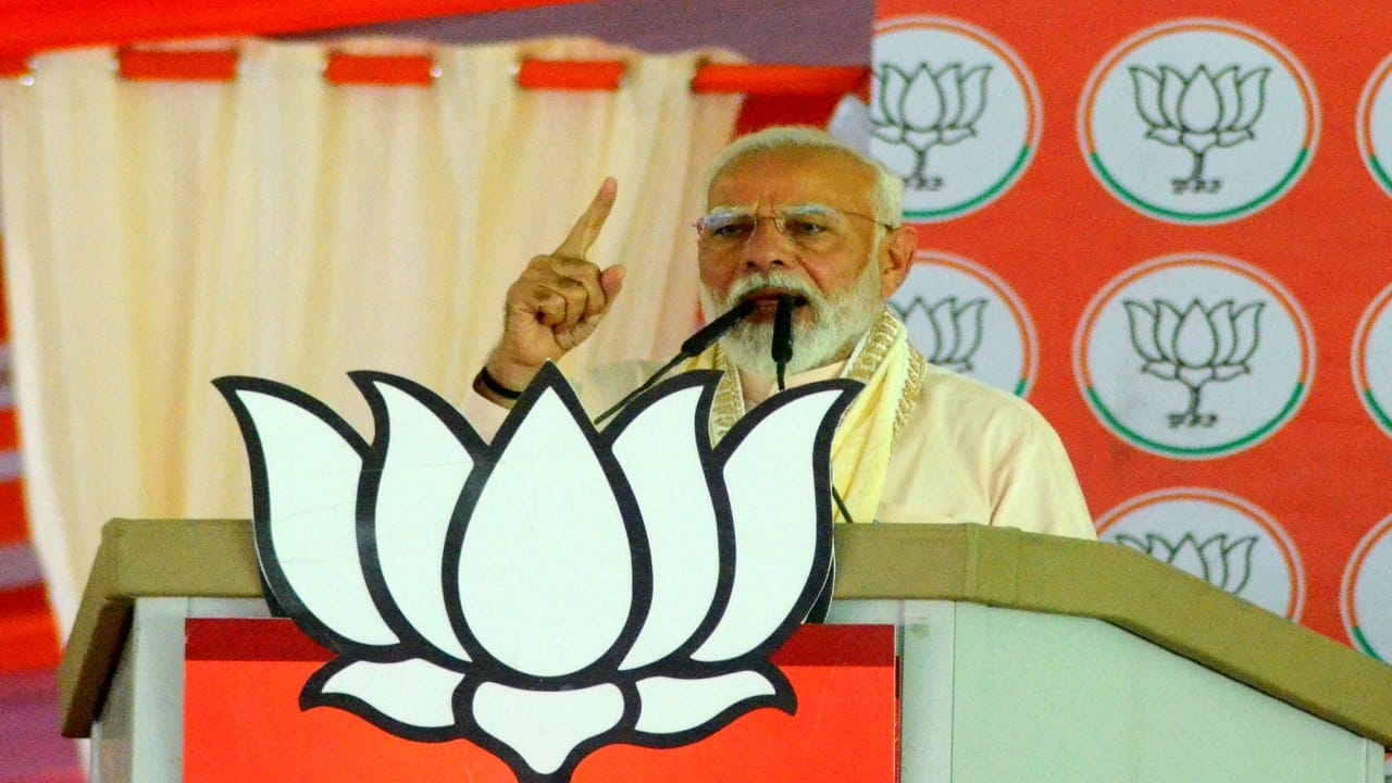 PM Modi addressed backward and scheduled classes in Bareilly