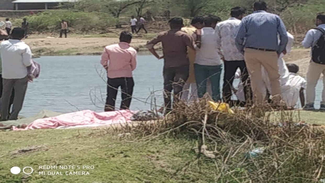 Pali News: Lost life while fishing from the pond, four members of the same family drowned in water