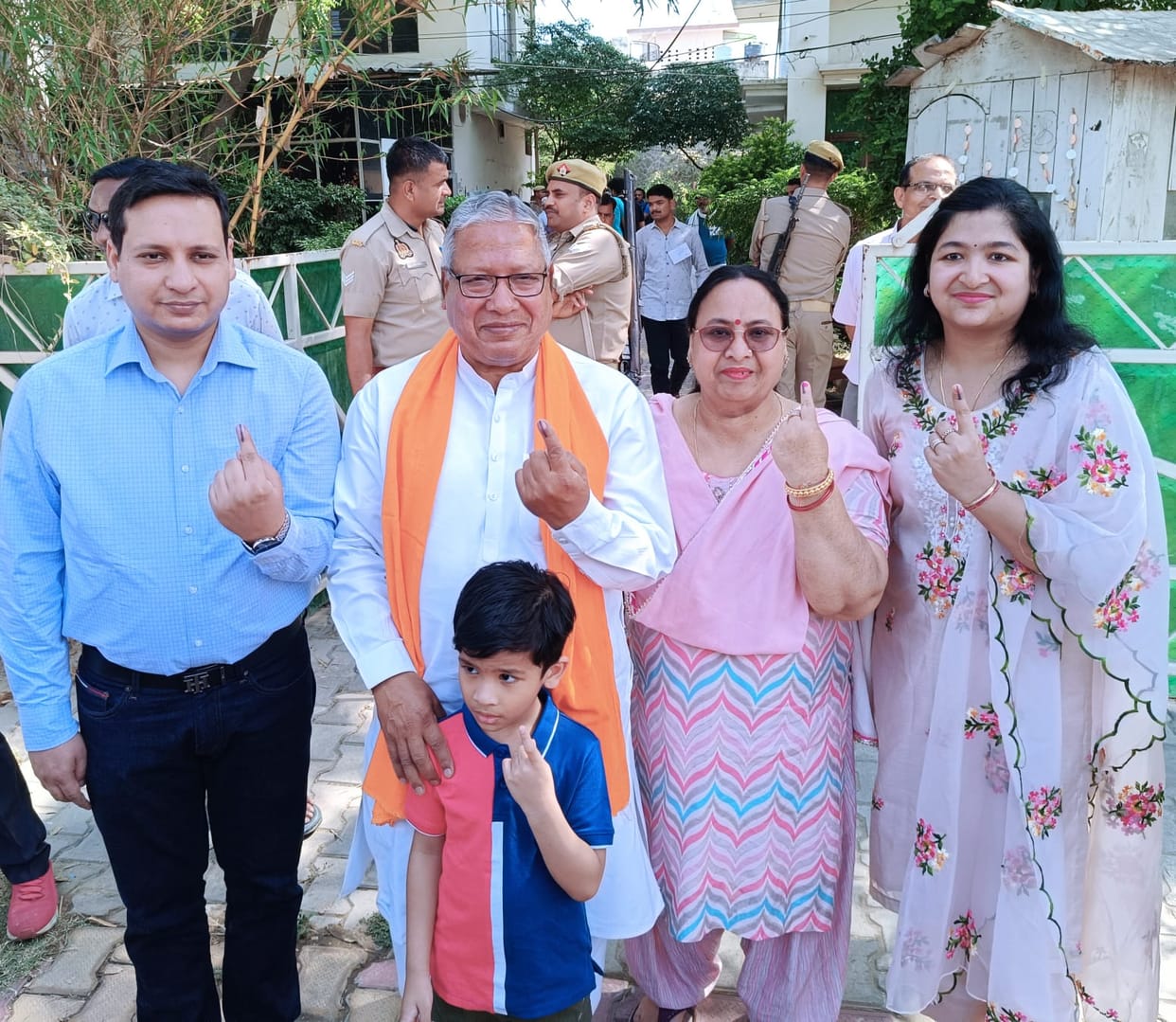 Lok Sabha elections: Slow pace of voting, contenders worried in Meerut Baghpat