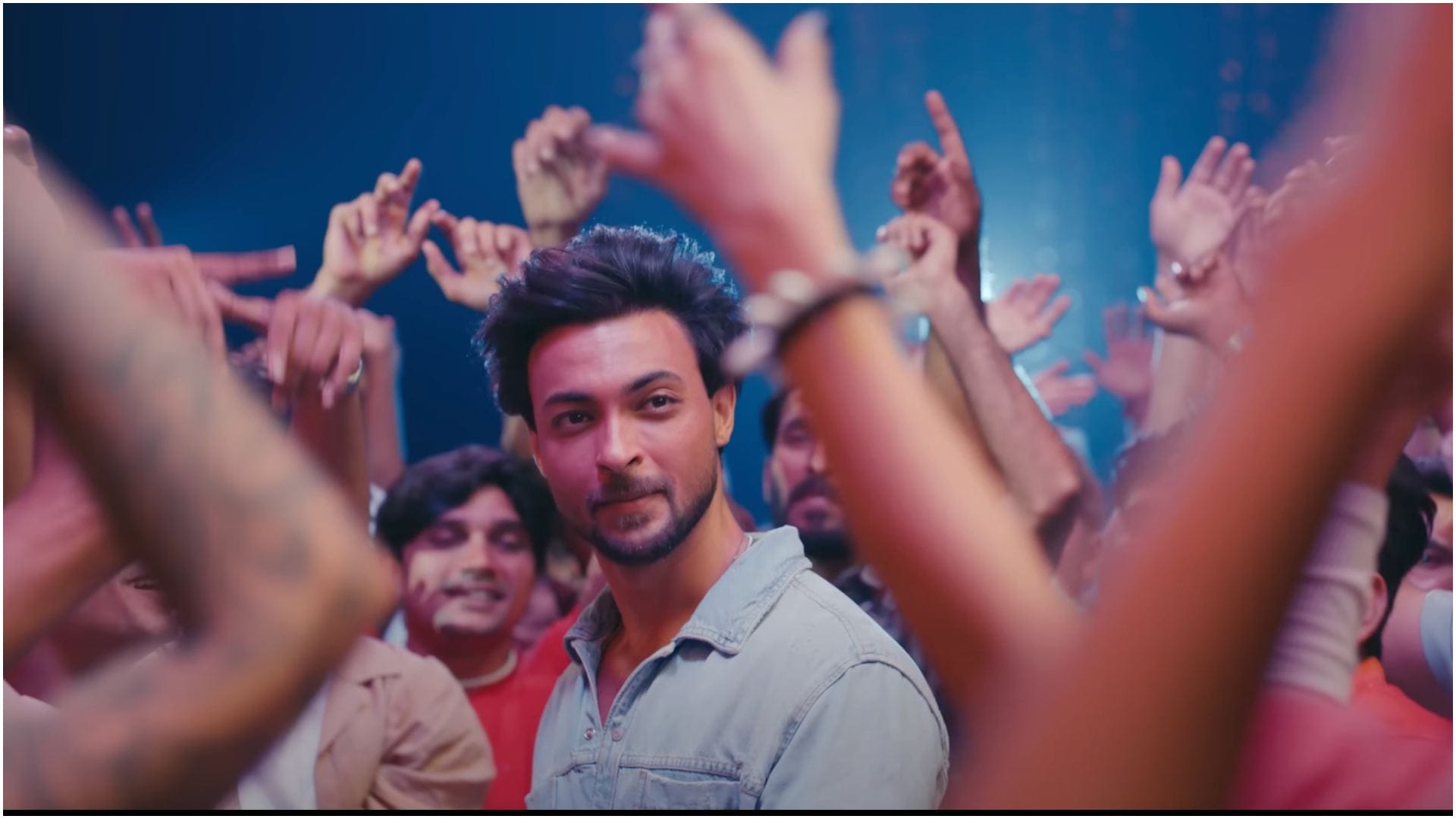 Monday Box Office Report Ruslaan Ajay devgn Maidaan Bade Miyan Chote Miyan Latest Collection and Occupancy