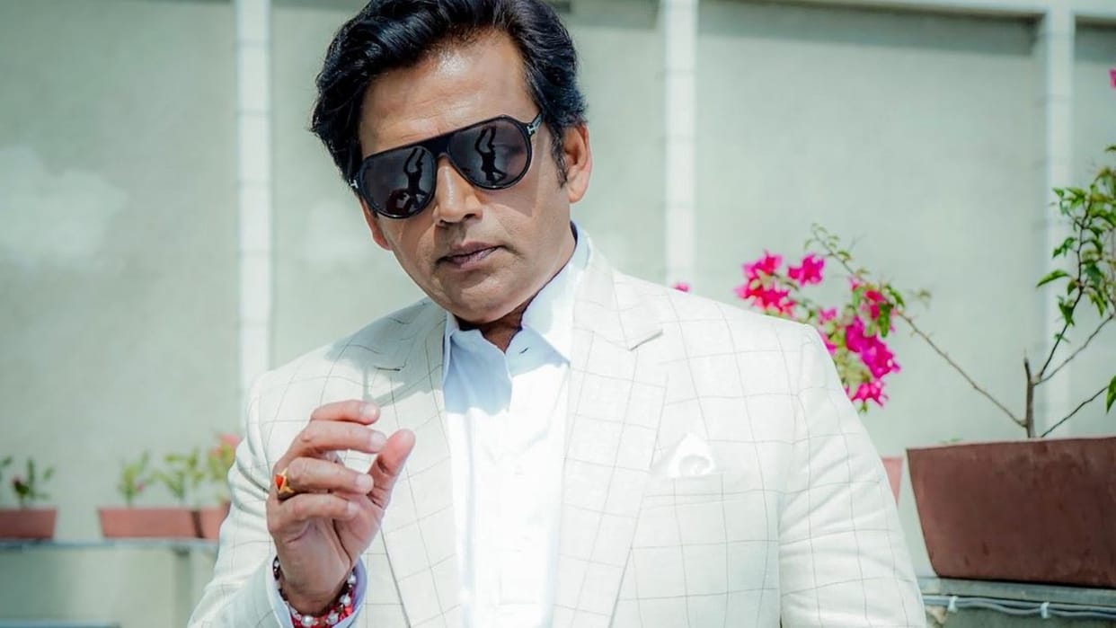 Gorakhpur MP Ravi Kishan took a jibe at Rahul Gandhi contesting elections from Rae Bareli