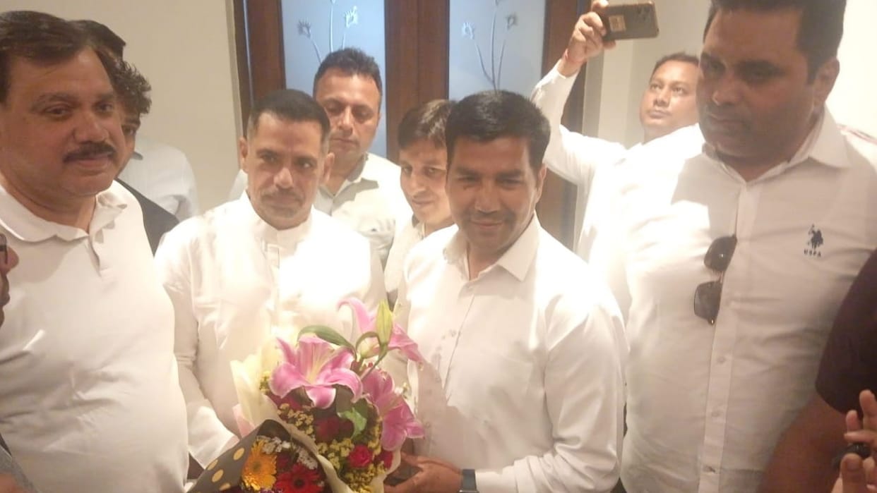 Robert Vadra said Entire Country Wants Me To come into active politics Rishikesh Uttarakhand News in hindi