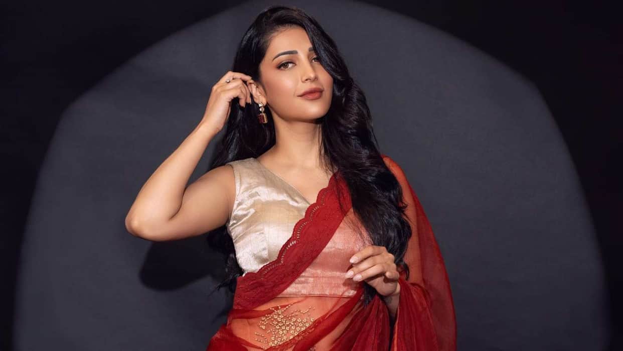 Film Coolie Actress Shruti Haasan Life Changed After Bollywood Actor Akshay Kumar Advice