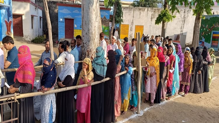 Uttar Pradesh Lok Sabha Election 2024 Phase 3 Voting Live Polling On 10 Seats Hathras Agra Bareilly News – Amar Ujala Hindi News Live