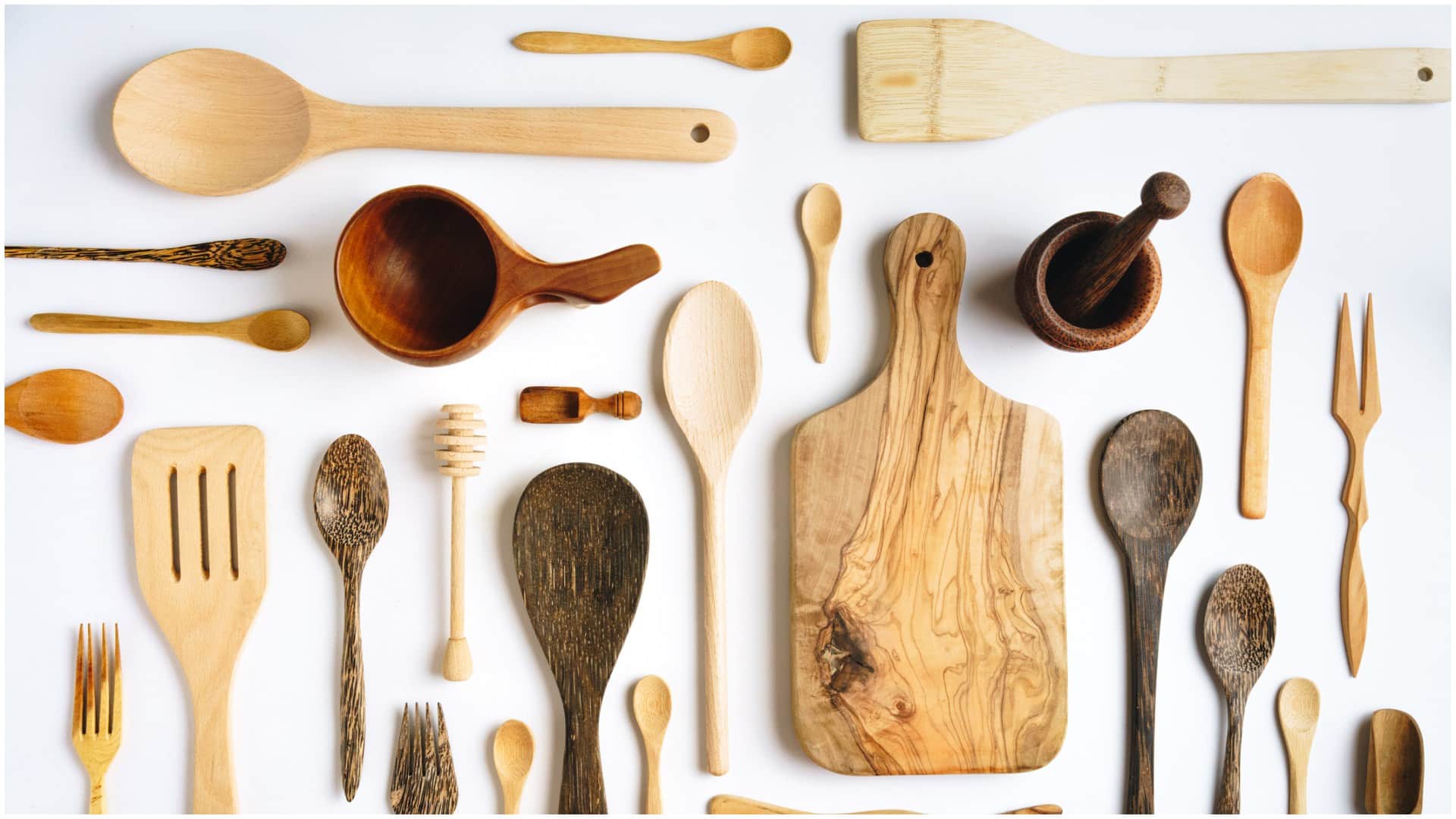 Home Decor Benefits Of Using Wooden Utensils For Cooking And Kitchen Interior