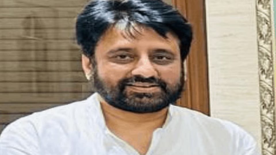 High Court: Stay on arrest of AAP MLA Amanatullah and son Anas
