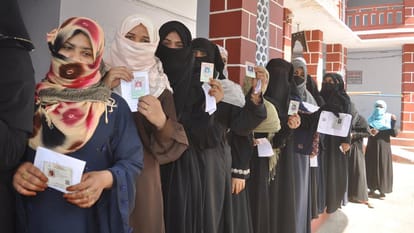 Amroha Seat Election: Maximum 93.5 percent votes were cast at Shahpur alias Bhoothakhedi booth